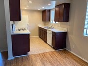 Photo - 411 W Riverside Dr Unit 411 #204