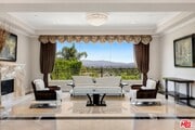 Photo - 18047 Karen Dr