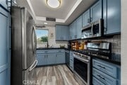 Photo - 875 Endicott Dr