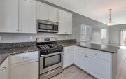 Photo - Your Ideal Haven Awaits! House