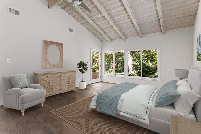 Photo - 3933 Mandeville Canyon Rd