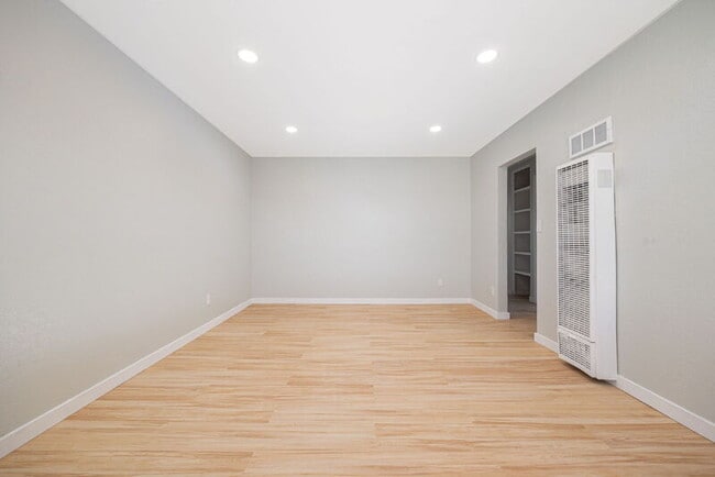 Photo - 249 San Jacinto Dr