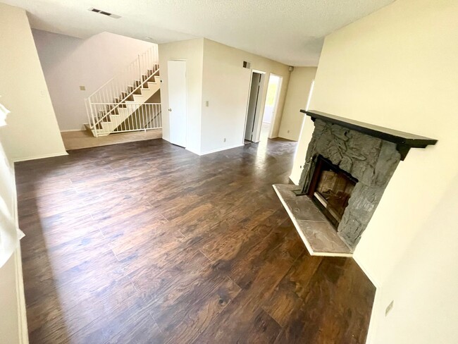 Photo - 204 La France Ave