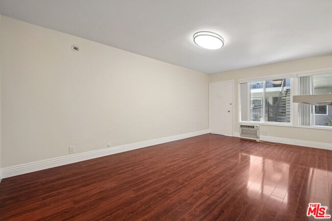Photo - 1220 N Ogden Dr Unit 8
