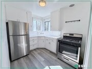 Photo - 1235 Havenhurst Dr Unit 6
