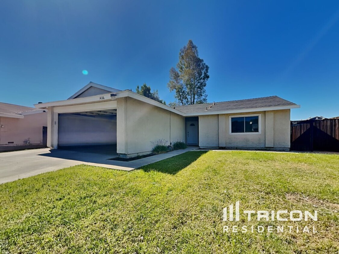 3D Tour - 14316 Cholla Dr House