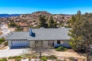 Photo - Western Hills Estate home/ 3 bedroom/ 2 ba...