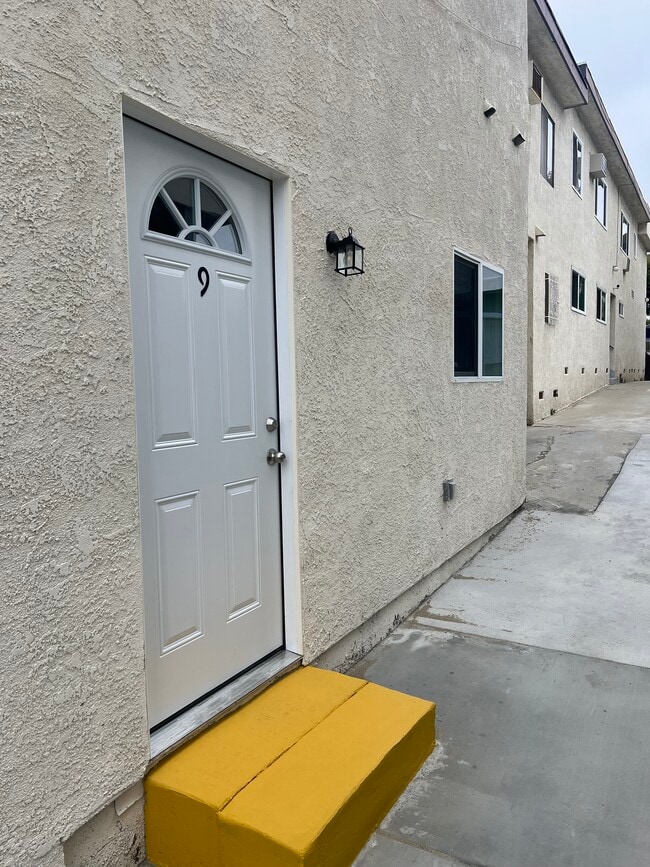 Photo - 233 Park View N St Unit 9