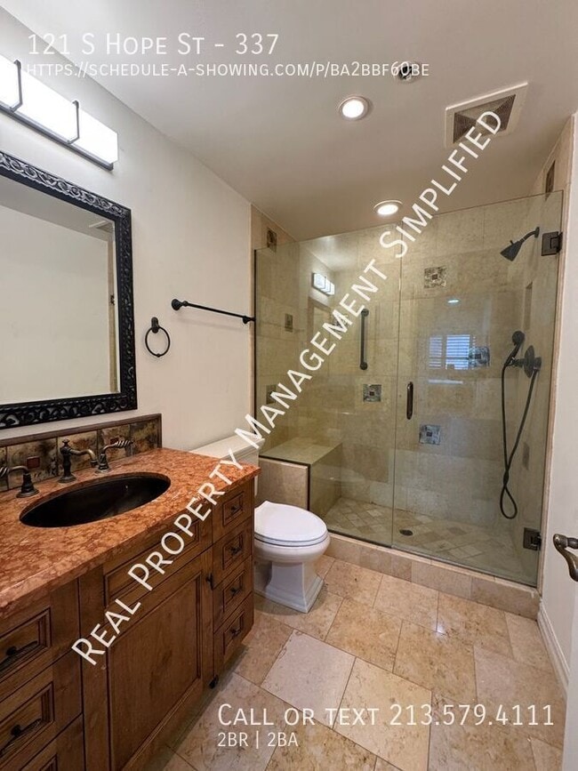 Photo - 121 S Hope St