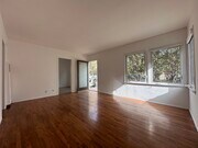 Livingroom - 215 3rd Ave Unit 1