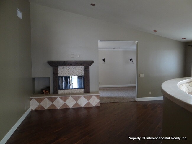 Photo - Coming Soon!! Remodeled Woodside Cottage w...