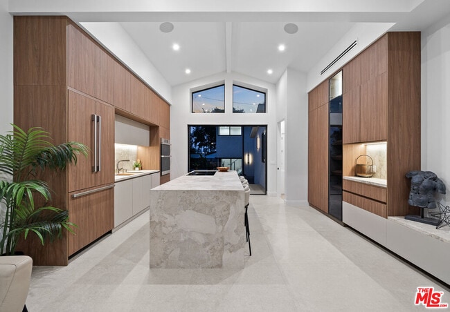 Photo - 8982 Norma Pl