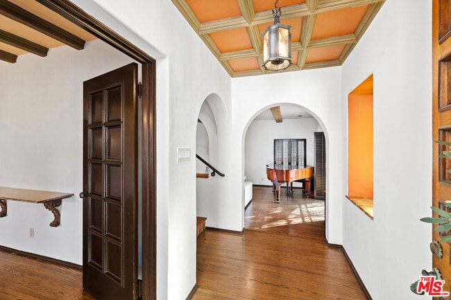 Photo - 200 S Anita Ave