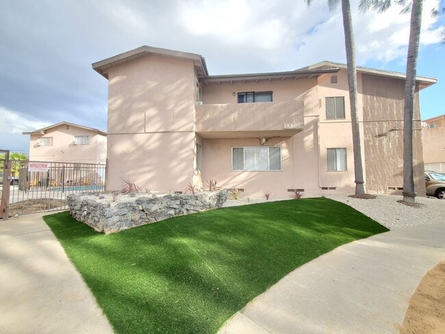 Photo - 19405 Haynes St Unit 4