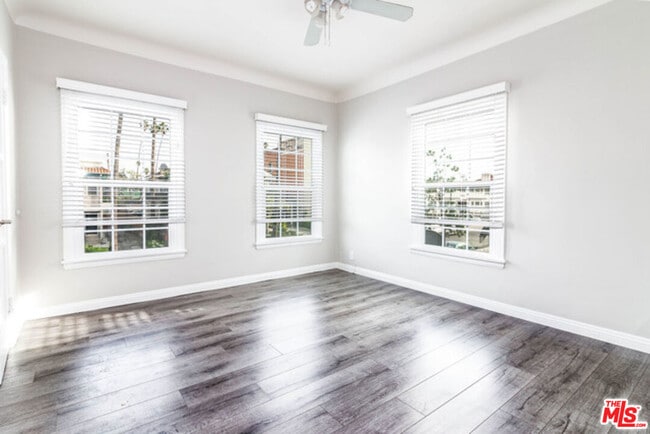 Photo - 1223 4th Ave