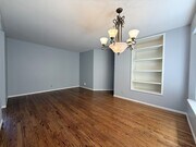 Photo - Coronado: Large 5bd/3.5ba Village Home - Multi Level
