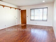 Photo - 1016 Sespe Ave