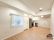 Photo - 15634 Leadwell St Unit 14