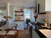 Photo - 2814 Broadway