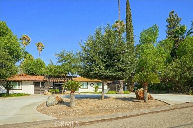 Photo - 16100 Gamble Ave