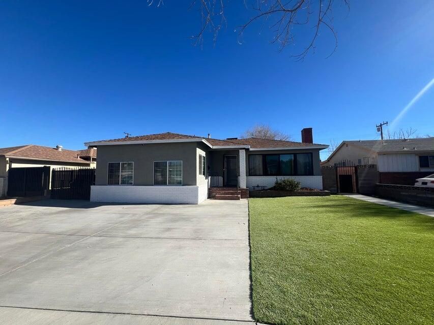 Photo - 44514 Lowtree Ave