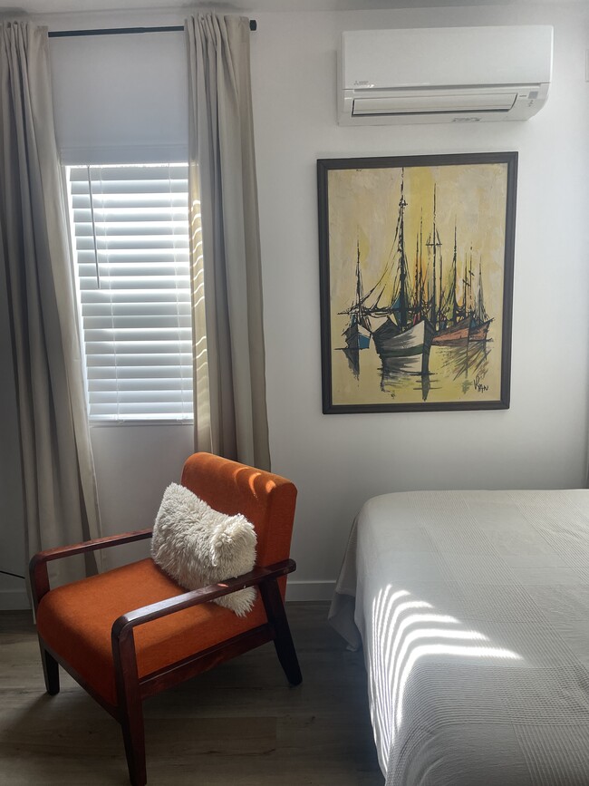 Photo - 4302 1/2 Gateway Ave