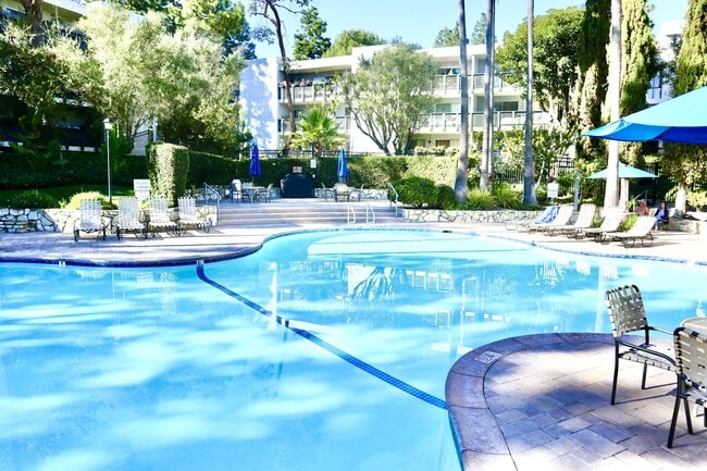 Building Photo - 3605 W Hidden Ln