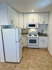 Kitchen - 1404 N Buena Vista St