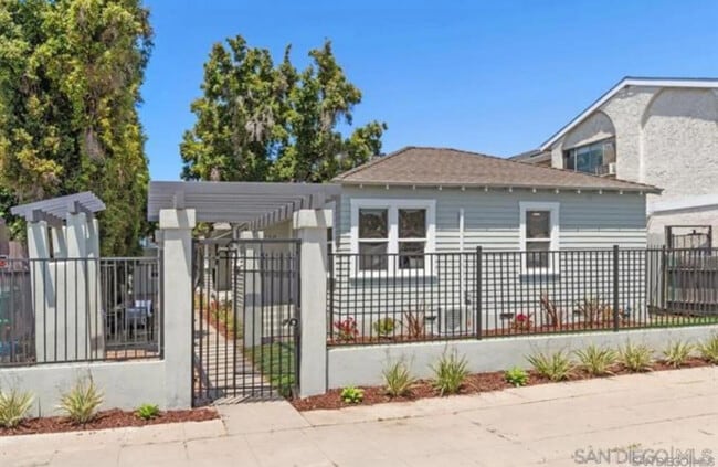Building Photo - 4118 39th St Rental