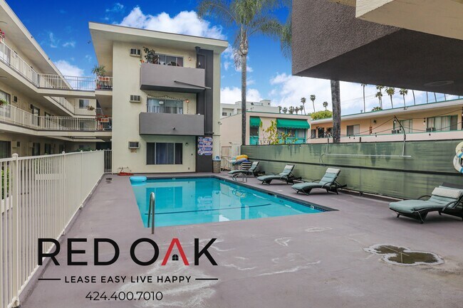 Photo - 1545 N Bronson Ave Unit 105