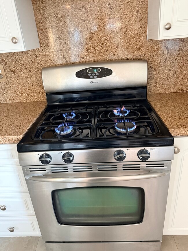 Photo - 410 N Canyon Blvd
