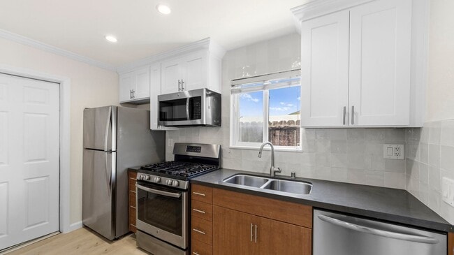 Photo - 4429-31 36th St