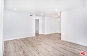 Photo - 722 Lincoln Blvd Apartment Unit 3