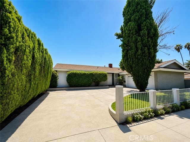 Photo - 16404 Mayall St