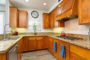 Photo - Luxury 2 Bedroom 2 Bath Townhouse w/ gourmet Kitchen in Mission Hills