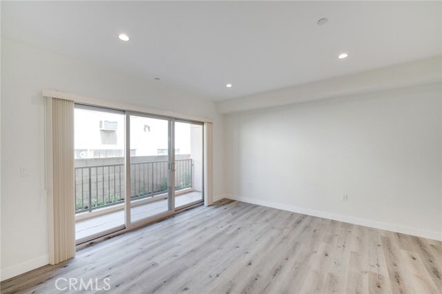 Photo - 14526 Hartland St Unit 307