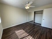 Bedroom - vinyl plank - 2700 West Victory