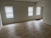 Photo - 1835 E 1st St