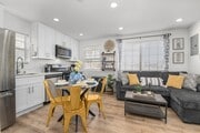 Photo - 718 Queenstown Ct