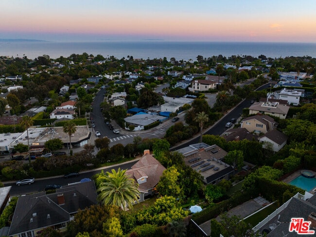 Photo - 16655 Marquez Terrace