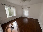 Photo - 1821-1827 S Ardmore Ave Unit 1827