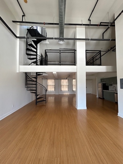 Photo - 253 S Broadway