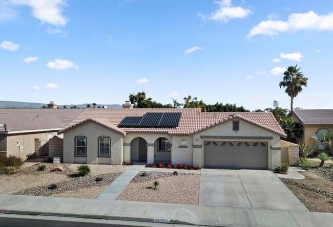 Photo - 37772 Hollister Dr