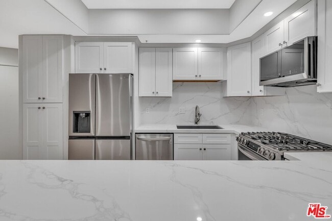 Photo - 4477 Woodman Ave Unit 207