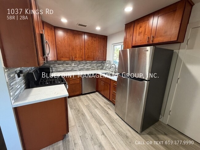 Photo - 1037 Kings Rd