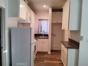 Photo - 10710 Helendale Ave Townhome