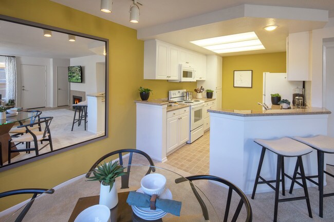 Photo - Rancho Maderas Apartment Homes