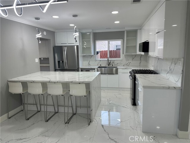 Photo - 16400 Dana Cir