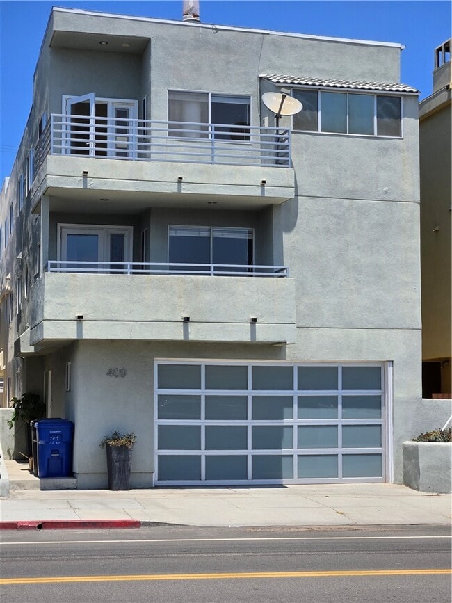 Photo - 409 15th St Townhome