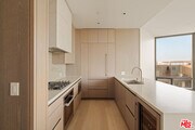 Photo - 211 Elm Ct Unit 14B